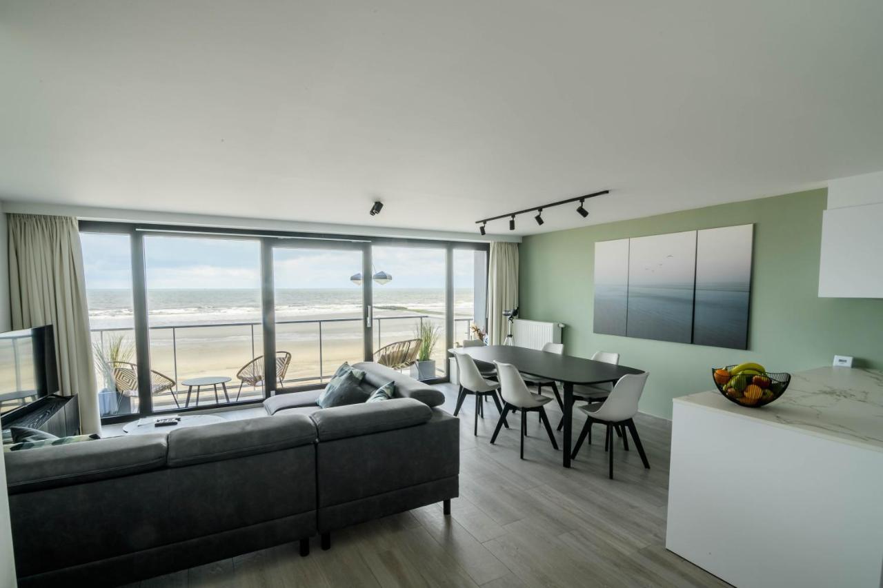 Premium Holidays - New Modern Apartment Oostkant With Seaview At Westende Middelkerke Kültér fotó